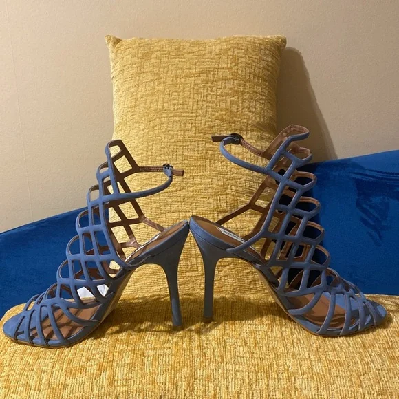 Steve Madden Light Blue Slithur Heels size 8 - Picture 9 of 10